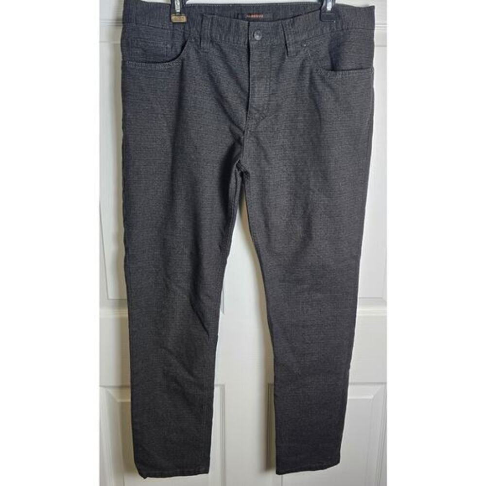 Versatile Black Chinos with Classic Straight-Leg Cut
